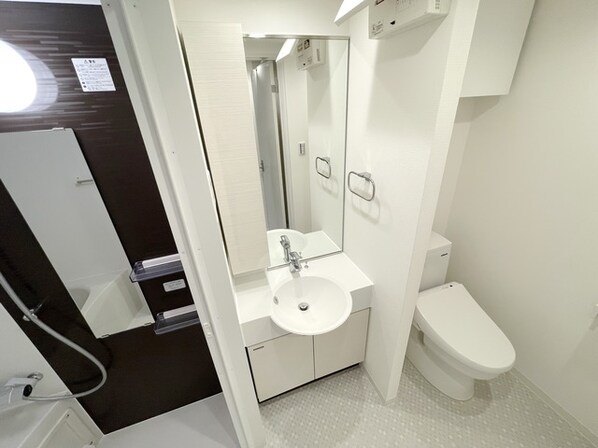 ラフィスタ鷺沼 南棟の物件内観写真